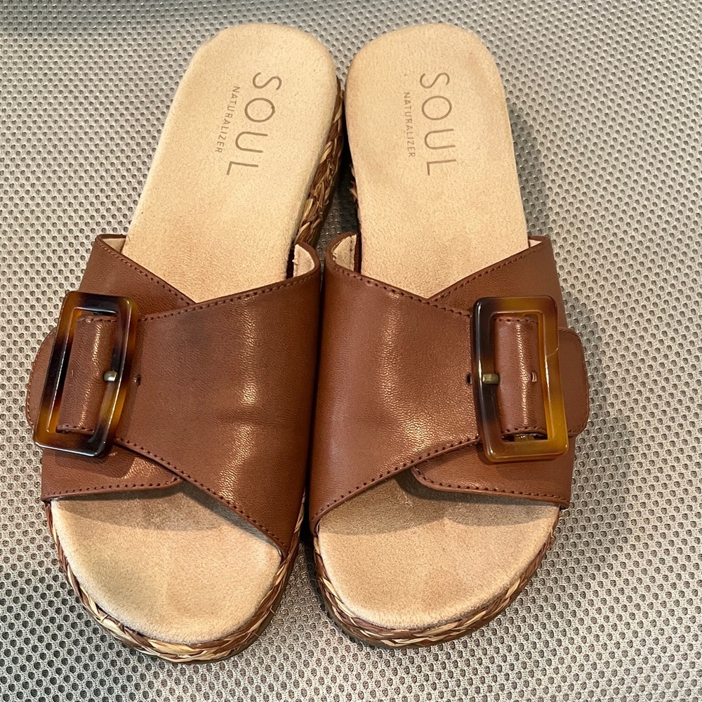SOUL Naturalizer Tan Slide Sandals with Buckle